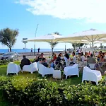 Апартаменты South Sea Rooftop *